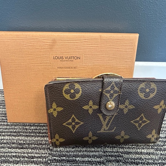 Louis Vuitton Dark Brown Monogram Kisslock Wallet